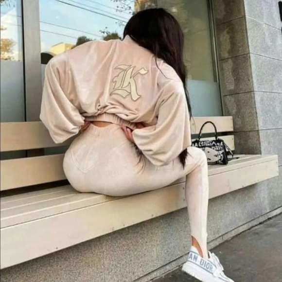 Women clothing Turkish made wholesale - Picture 5 of 11